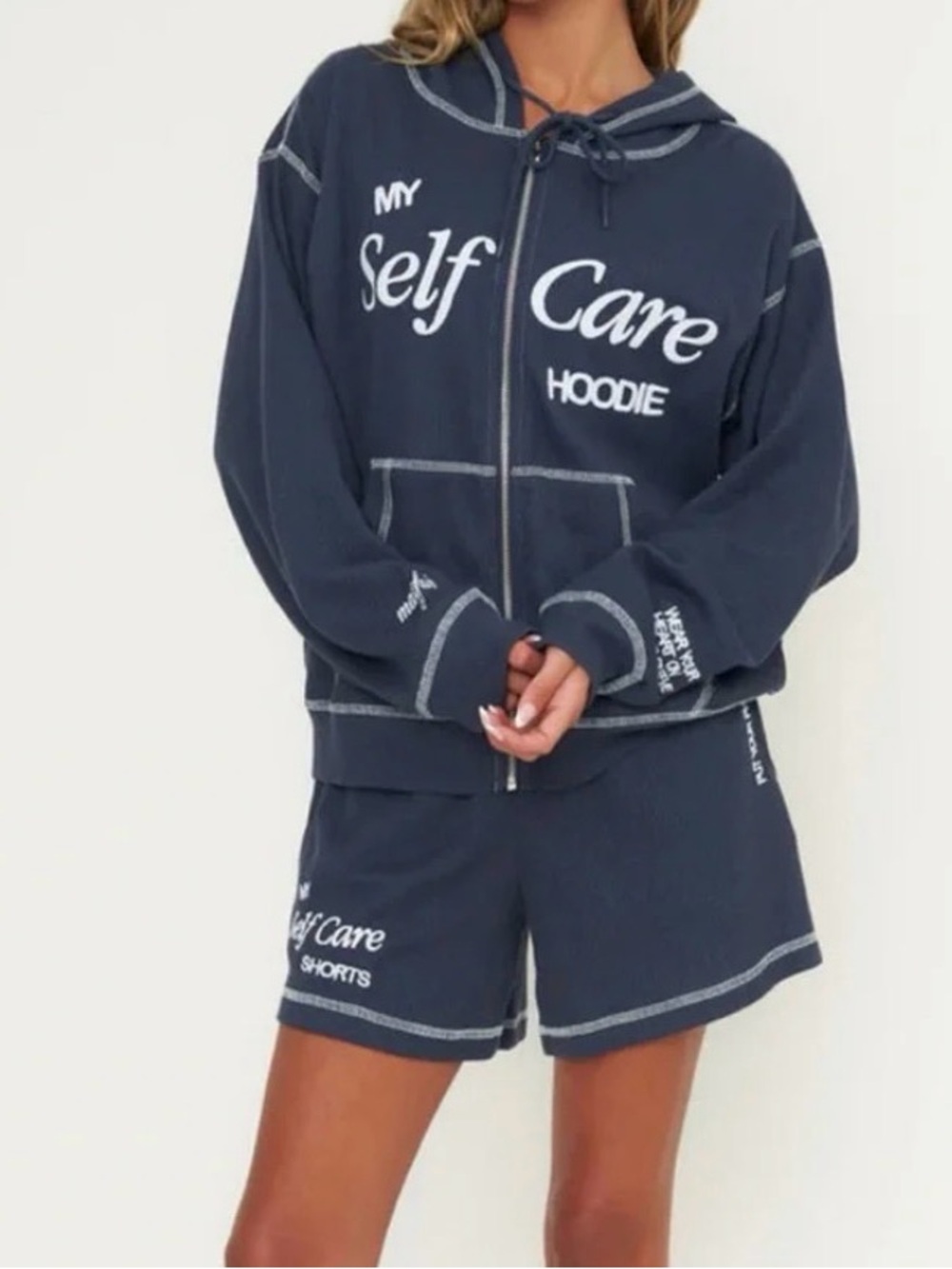 The Mayfair Group My Self Care Set - Navy